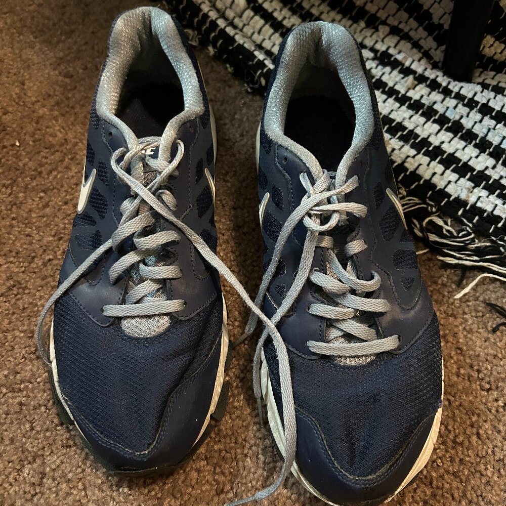 Nike Downshifter‎ 6 size 9.5 Blue/Gray - Good Condition men's sneakers running